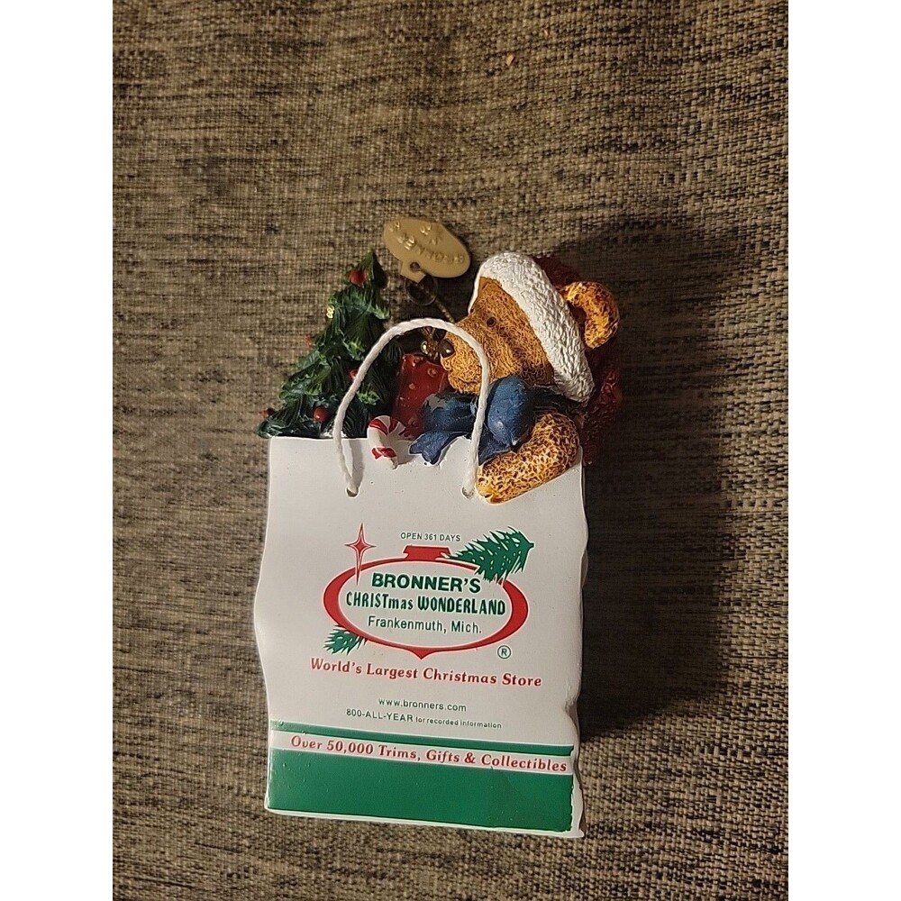Bronner's Christmas Wonderland Largest Store Shopping Bag Ornament Frankenmuth